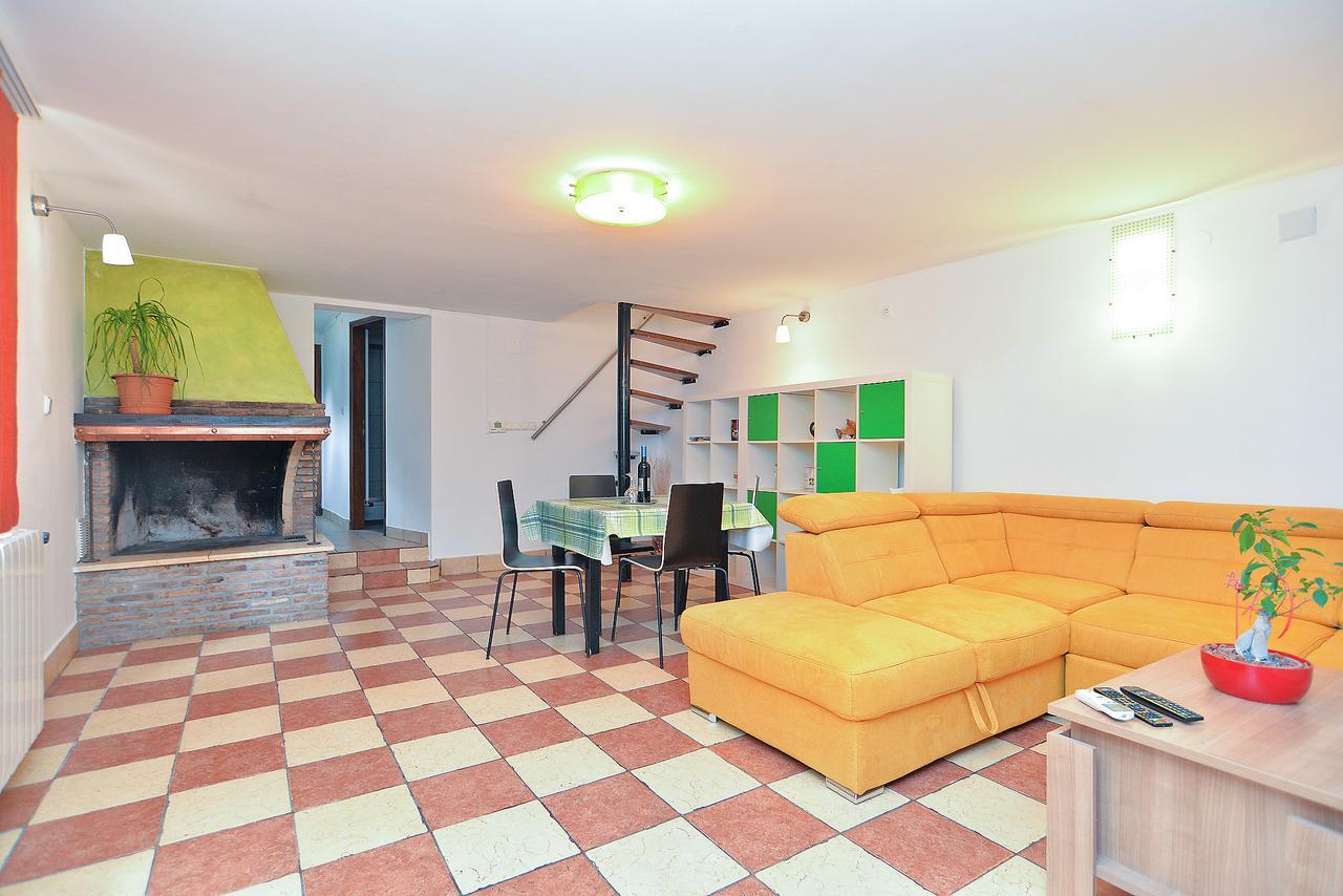 Apartments Dragica 929 Fazana Exterior photo